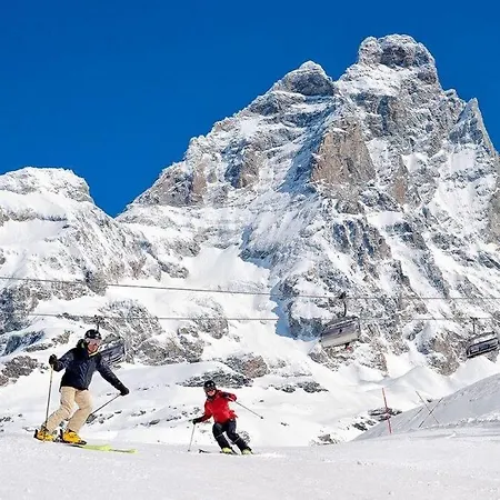 Apartament Cosy Ski-in Ski-out With Matterhorn Views