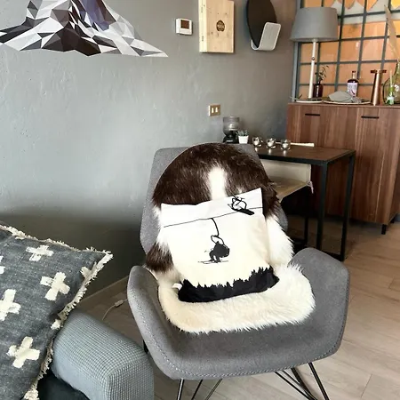 شقة Cosy Ski-in Ski-out With Matterhorn Views *