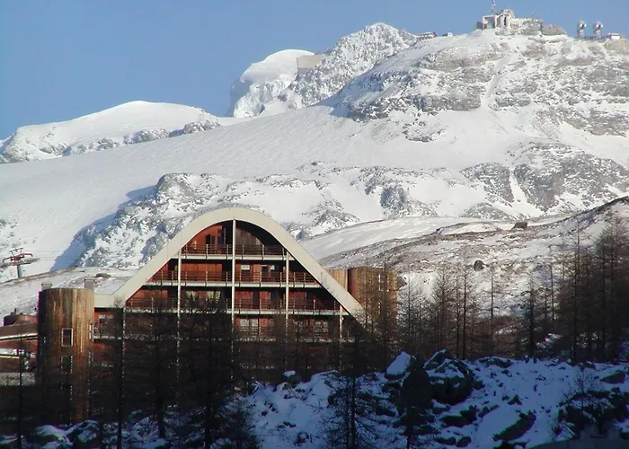 Cosy Ski-in Ski-out With Matterhorn Views