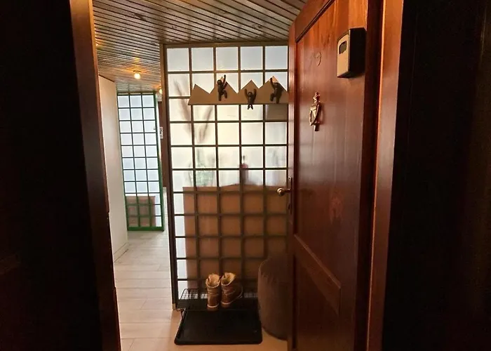 Cosy Ski-in Ski-out With Matterhorn Views Appartamento *